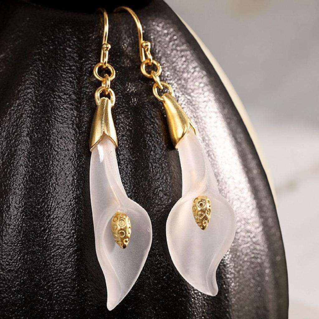 ATELIER-TIBET – Boucles d'Oreilles Pendantes Quartz Clair – Épanouissement, Argent Plaqué Or
