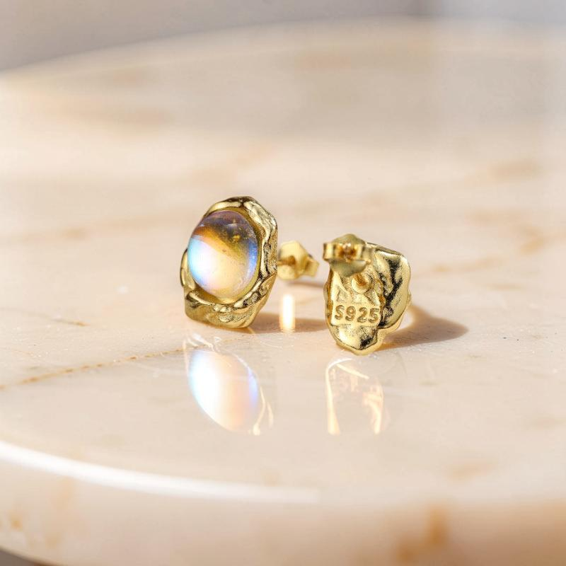 ATELIER-TIBET – Boucles d'Oreilles Pierre de Lune – Mystère Astral, Argent Plaqué Or