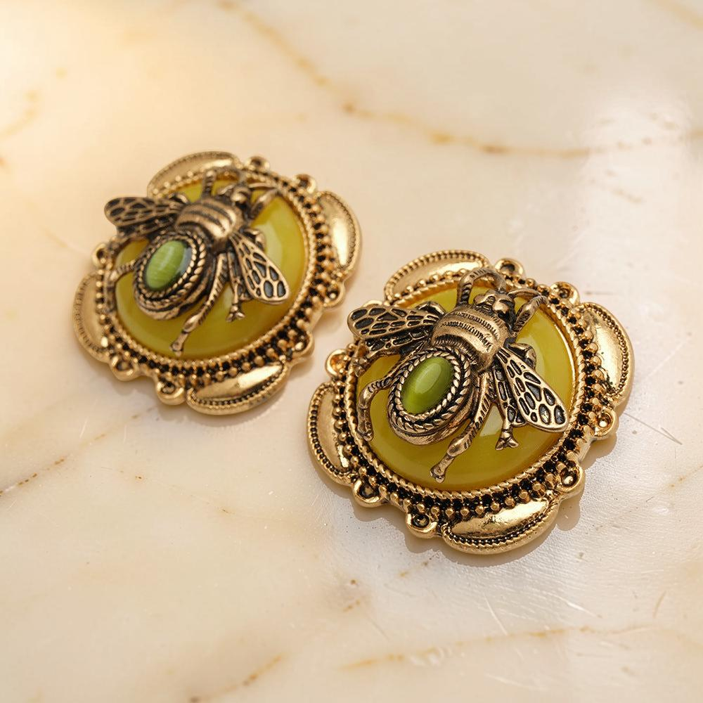 ATELIER-TIBET – Boucles d’Oreilles Agate – Abeille Royale