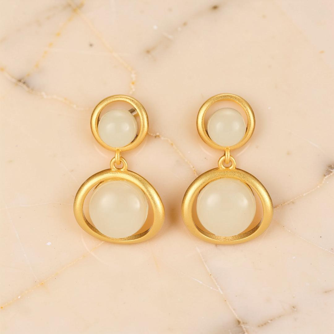 ATELIER-TIBET – Boucles d’Oreilles Jade – Soleil Intérieur, Argent Plaqué Or