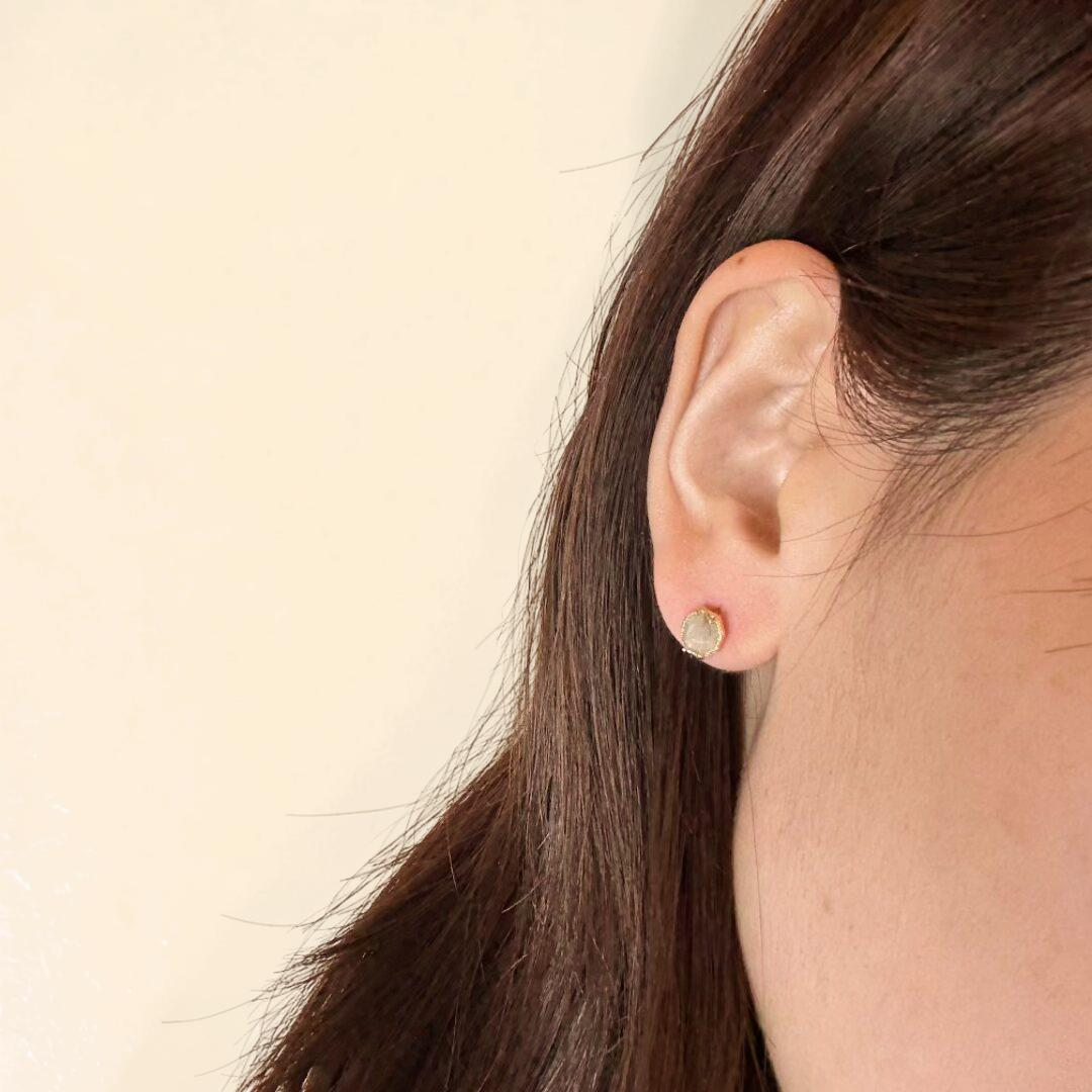 ATELIER-TIBET – Boucles d'Oreilles Labradorite – Élan Lustré, Argent Plaqué Or