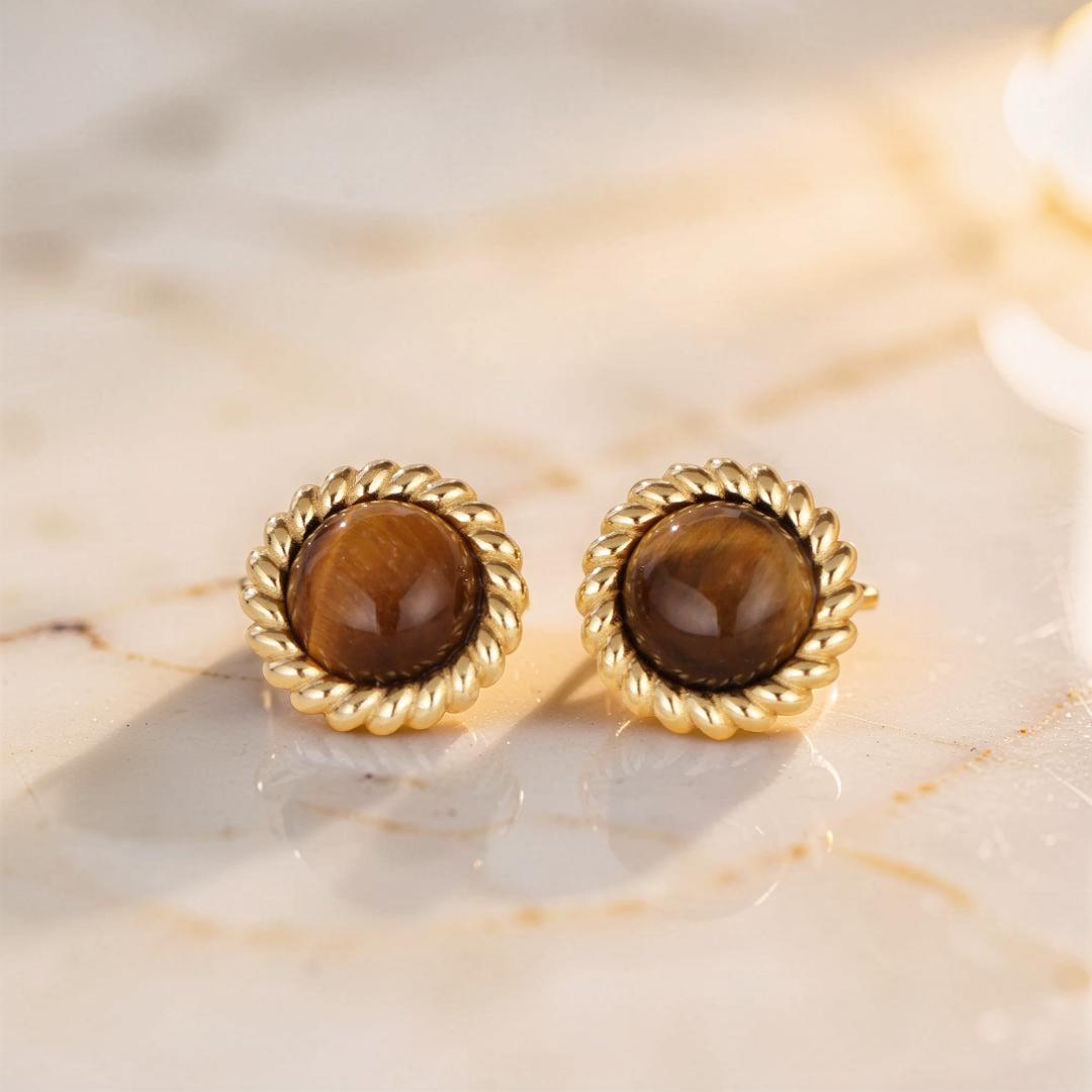ATELIER-TIBET – Boucles d'Oreilles Œil de Tigre – Éclat Captivant, Argent Plaqué Or