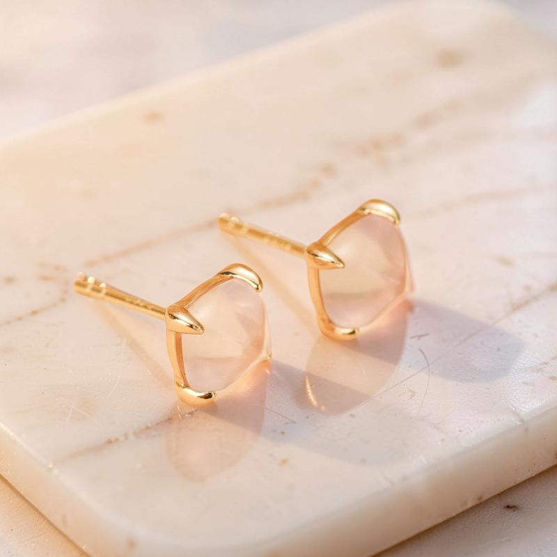 ATELIER-TIBET – Boucles d'Oreilles Quartz Rose – Éclat Divin, Argent Plaqué Or