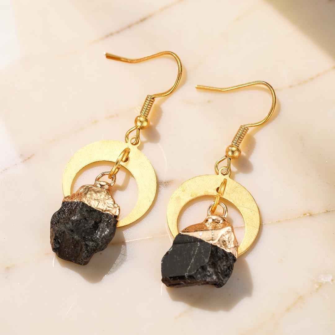 ATELIER-TIBET – Boucles d’Oreilles Tourmaline Noire – Lune Sombre