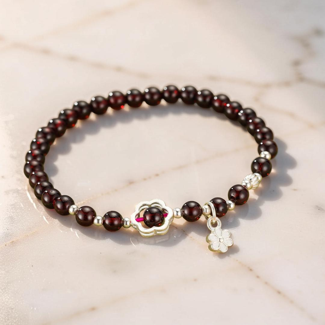 ATELIER-TIBET – Bracelet Grenat – Fleur d’Harmonie, Argent