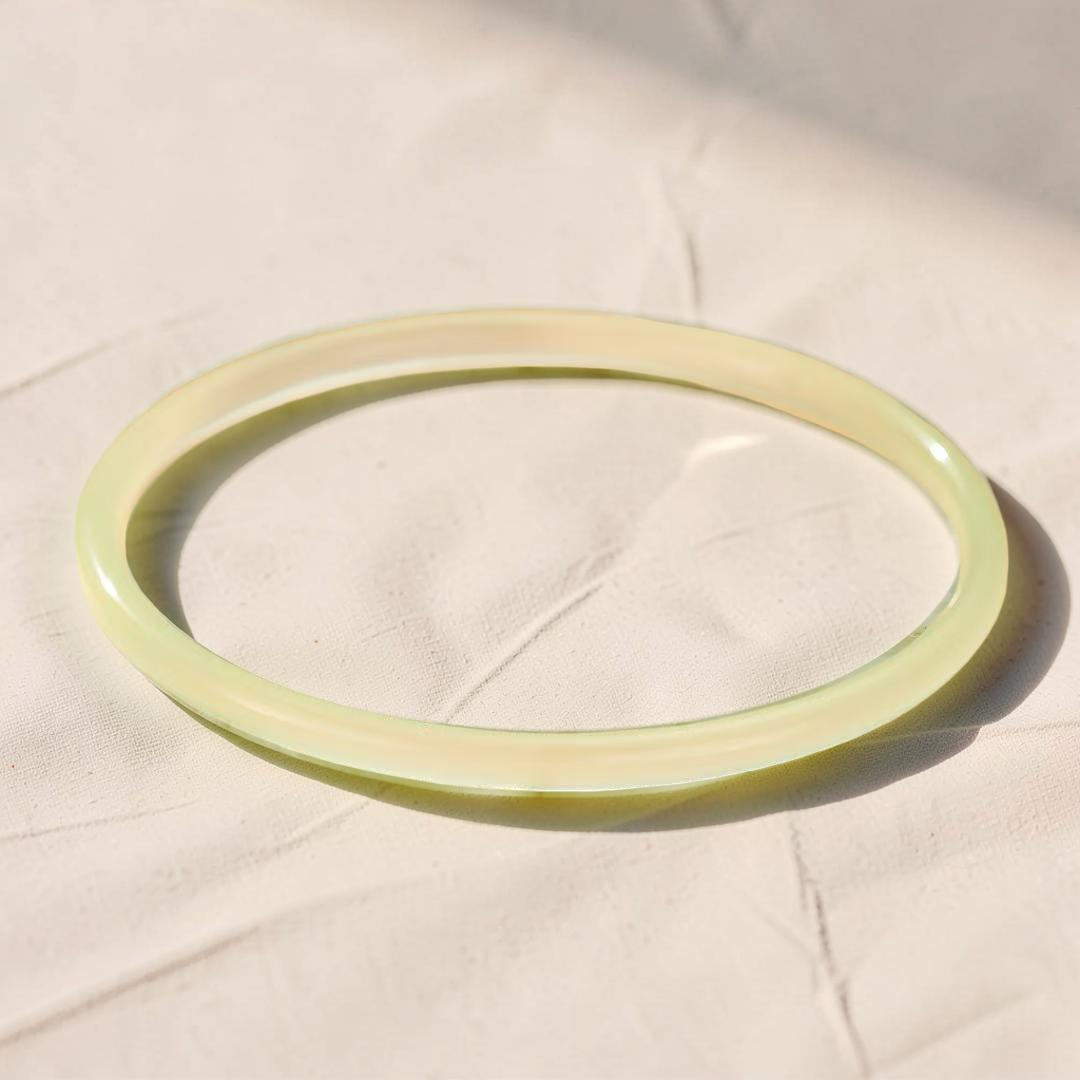 ATELIER-TIBET – Bracelet Jonc Calcédoine – Clarté Minérale