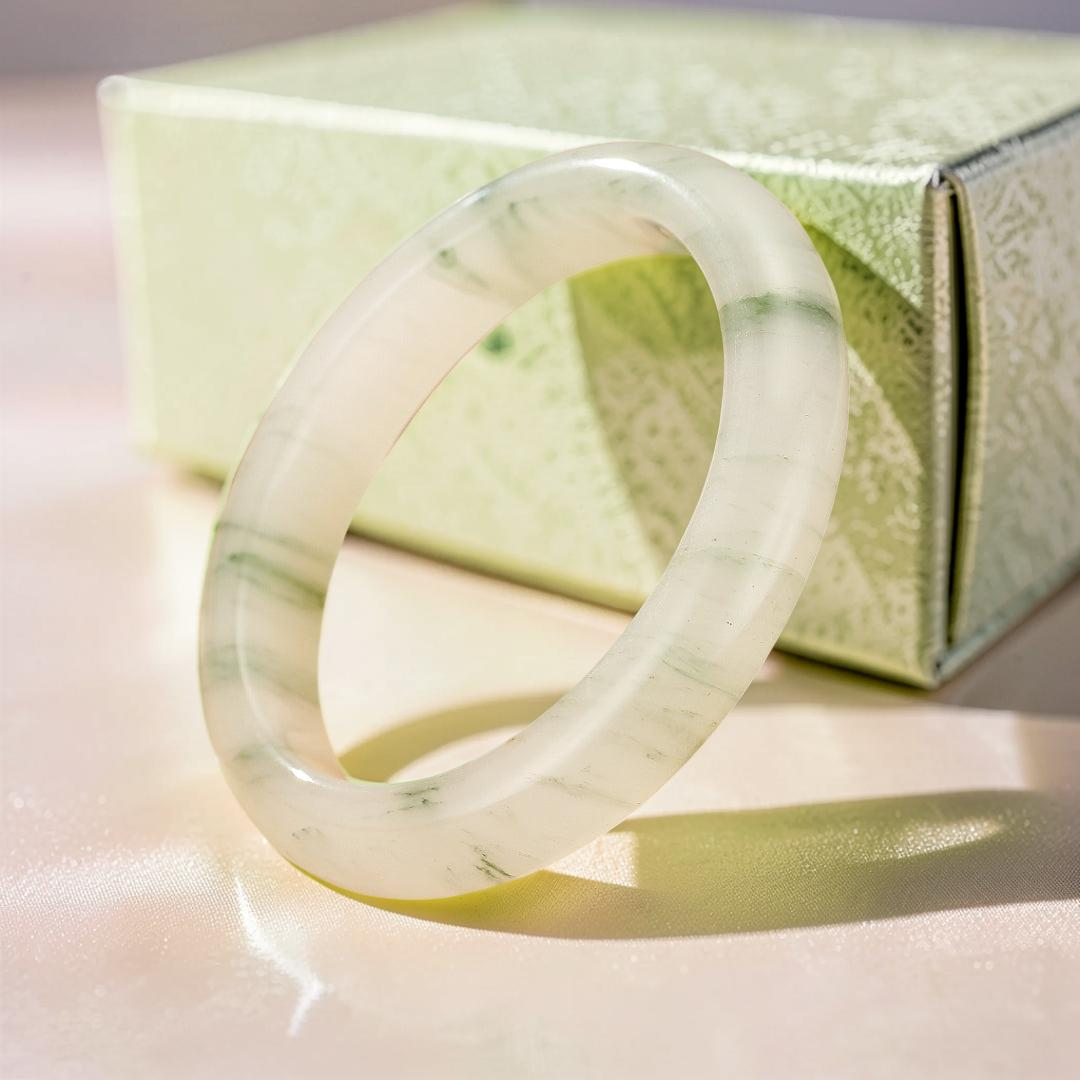 ATELIER-TIBET – Bracelet Jonc Calcédoine – Éclat Vert Naturel