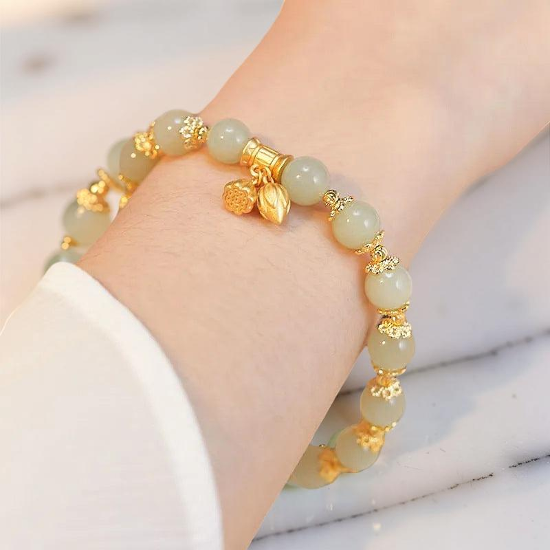 ATELIER-TIBET – Bracelet Lotus en Jade – Sérénité Pure, Argent Plaqué Or