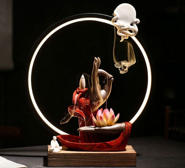 ATELIER-TIBET Porte-Encens “Karana Mudra” – Support Sculpté en Résine pour Encens Bâtons & Cônes