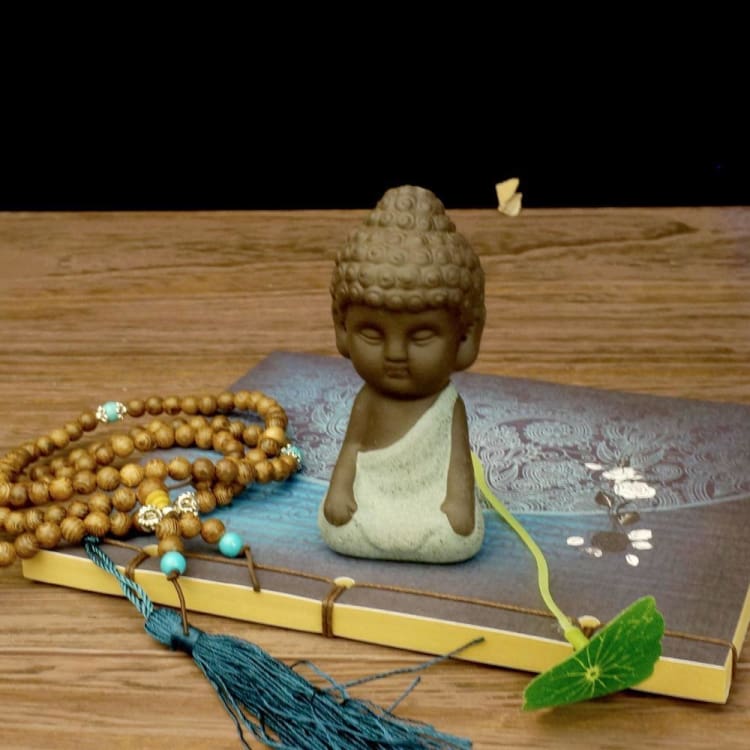 Statuette Bouddha en Céramique peinte à la main