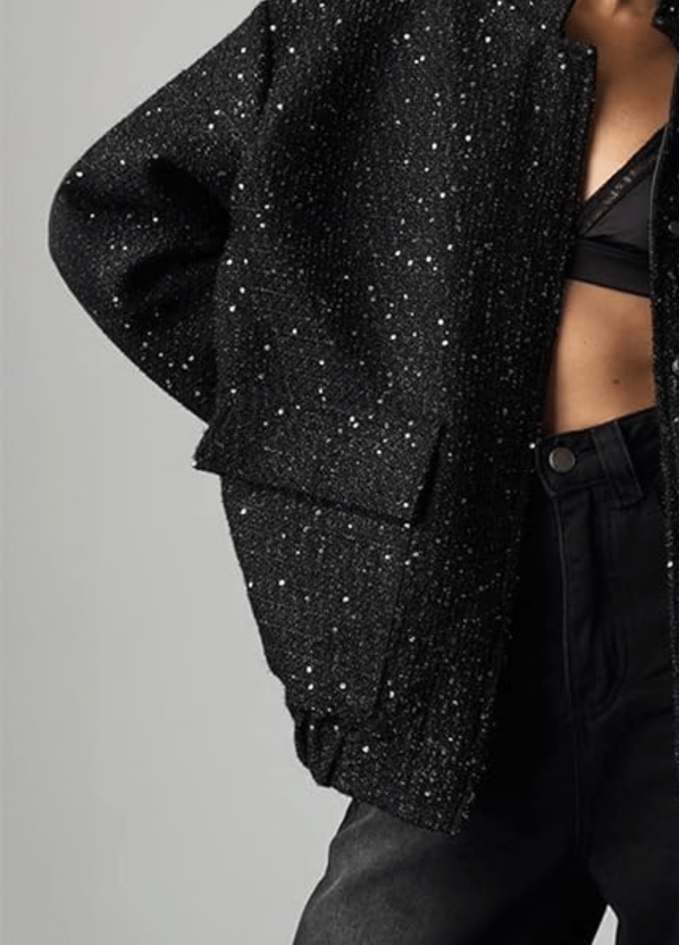 Veste kimono femme satiné floral noir – Hoshi